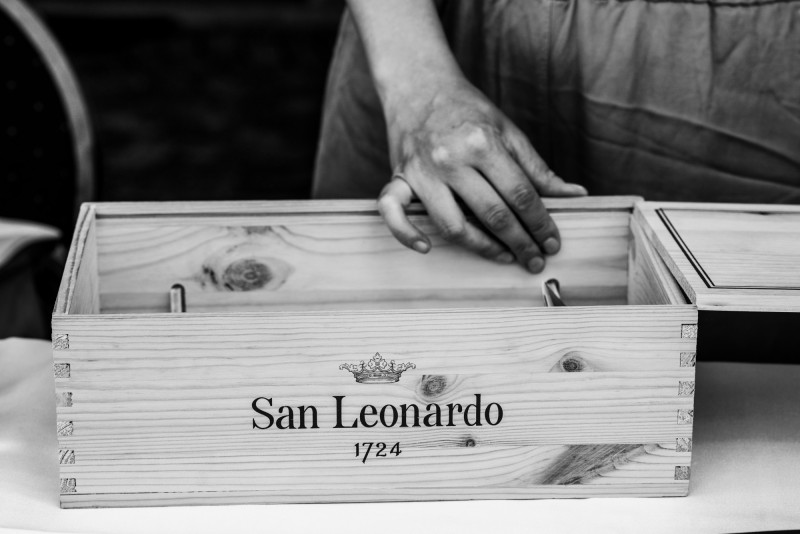 Foto von einer Weinkiste von San Leonardo 1724